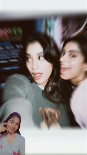 Janhvi kapoor shares beautiful moments with khushi kapoor 😍 #sisterbond #actress #shortvideo