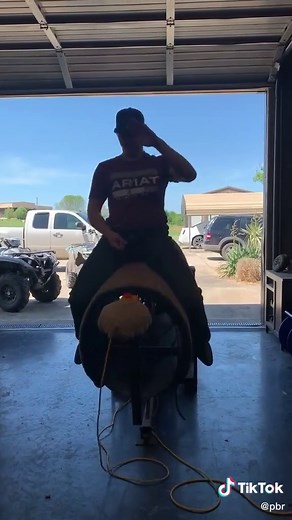 Bull Riding Workout Routine by Mason Taylor