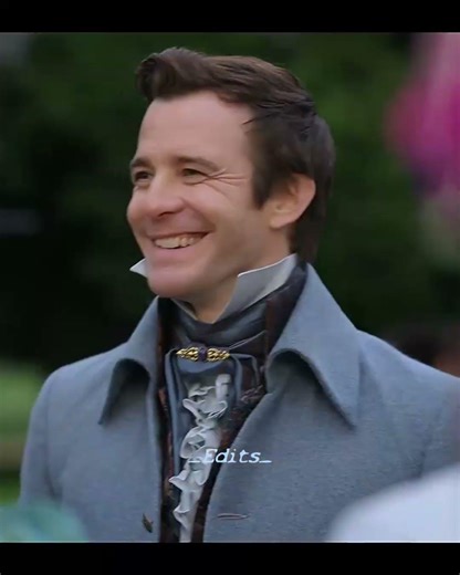 Benedict & Sophie II He doesn’t look at me. He meets different women — this could be about anyone