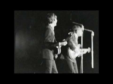 The Beatles - Live at the Maple Leaf Gardens, Toronto, Canada (August 17, 1966 / Afternoon Show)