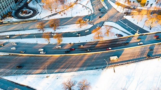 Here's how to check road conditions in Illinois as snow arrives