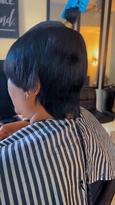 8.3K reactions · 596 shares | Ponytail Quick Weave #Bookinglooks #shippingstatetostate #fypシ゚viralシ #ceeslayzcutz #WigShipping #hairgoals #beauty #BeDifferent ✂️‍♀️ #Razorsharpcutz | Duchess OfHill | Facebook