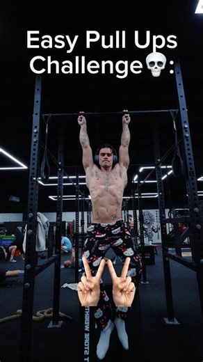Easy Pull Ups Challenge💀#challenge #pullups #workout #calisthenics #easy #shelove