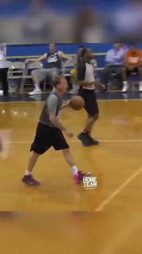 Jason Williams saucy crossover pull up | Home Team Hoops