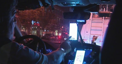 Illinois lawmakers to consider extra tax on rideshare, delivery services