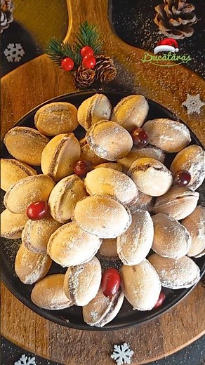 Nuci umplute cu crema de cacao - Deliciul fraged al copilariei