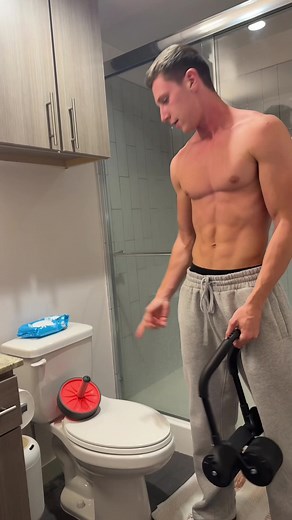 Get Abs with this Essential Ab Roller