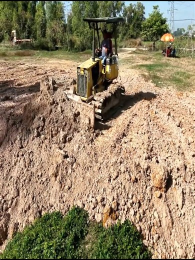 4.7K views · 50 reactions | Extreme Earthmoving USA | Bulldozer Clears Land for Development #toronto #nostaligia #constuction #montreal #travel | Bulldozer Working | Facebook