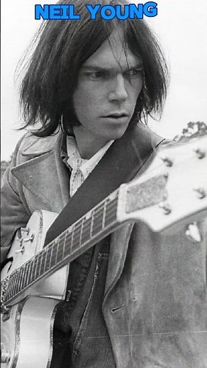 Neil Young: 80th birthday.