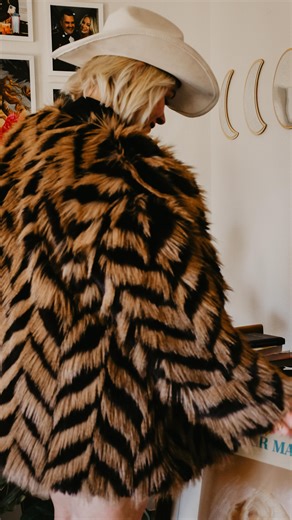 Samantha Parker | We are not playing small ladies. 🔥 | Instagram