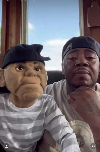 What y’all think about Twista’s ventriloquist skills. He calls his lil buddy “Tiny Twista” He had a few bars tho lol Check it out🙂 #fyp #twista #puppet #culture #chicago