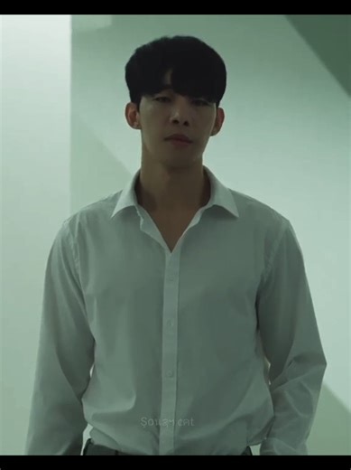 A blow to his heart and foot #souzy_cat #thundercloudrainstorm