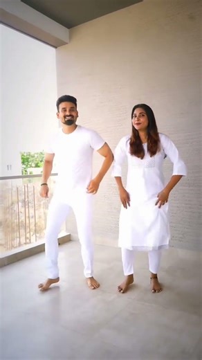 🔥Myna & Yogesh Super Cute Dance🔥 Full Video Credits to myna_nandhu Instagram Page #muttakalakkidance