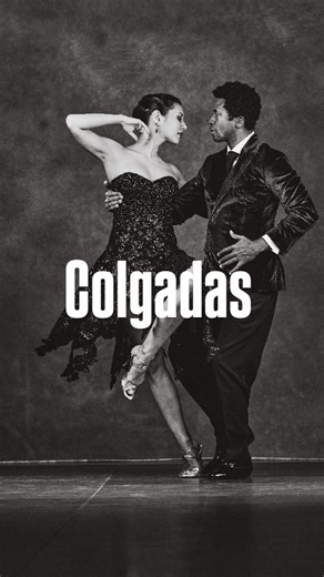 Quali sono le differenze tra la prima e la seconda colgada? Dalla vibrante e sofisticata Londra, la nostra ricerca sulla biomeccanica del Tango non si ferma mai. In questo video vi mostro due colgadas gemelle solo in apparenza: la fisica nascosta al loro interno, però, cambia radicalmente. È un gioco di vettori, gestione del baricentro e pura sospensione. Saper isolare e padroneggiare queste micro-dinamiche è la formula esatta che trasforma un ballerino istintivo in uno esperto e consapevole, ca