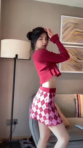 2.3K views · 72 reactions | Cute Girl Dancing | Copycat Media | Facebook