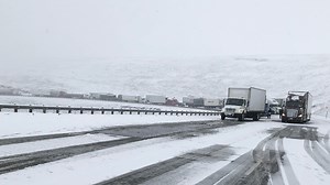 I-84 in eastern Oregon reopens after truck crashes, severe weather shut it down