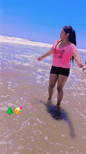 #llegaron_los_carnavales💃💃 #solterita💕💫💞 #foryoupage❤️❤️ #🇵🇪🇧🇴 #playita_tacna🏖️