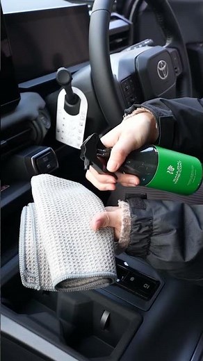 【新型RAV4 60系】1番使う箇所を保護！フロントドリンクホルダートレイの取付方法を解説します！【内装カスタムパーツ】【サムライプロデュースオリジナル】 #rav4#新型rav4 #diy