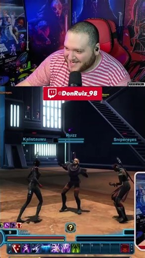 Latino promedio poniendo cumbiones en plena academia Sith de Korriban JAJAJAJ