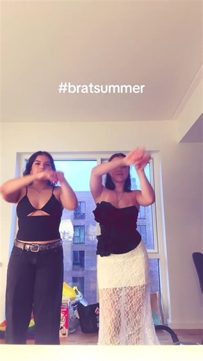 #brat 💚💚💚💚💚💚💚💚