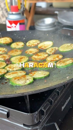 【飯テロ】ナスとズッキーニが激ウマに化ける！最高にビールが進む鉄板キャンプ飯
