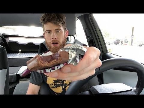 TRYING SNACKS FROM THE UK!