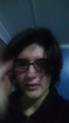 I figured to do a face reveal finally and do this video (yes all these expressions are genuine)