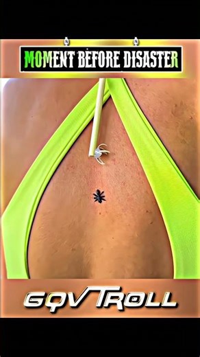 Back Scratcher 😳🐜🤣#shorts #khamitovy #martaandrustam