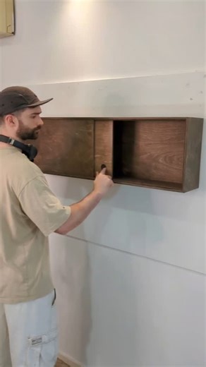 Robert Barrow on Instagram: "How to install a floating cabinet using a French cleat system - a pretty straightforward process if done correctly. #floatingcabinet #furnituremaking #furnituredesign #floatingfurniture #frenchcleat"