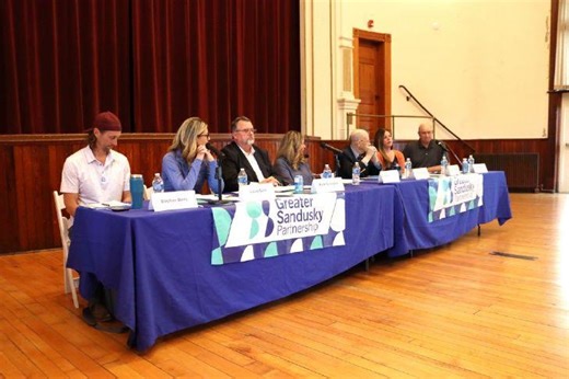 7 Edison candidates speak on issues