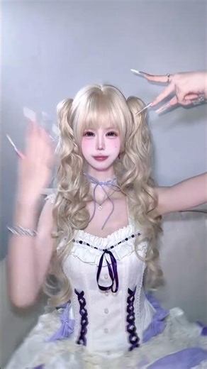 Mengmeng's Magical Transformation: Costume Change & Dance with Qi Han Yao