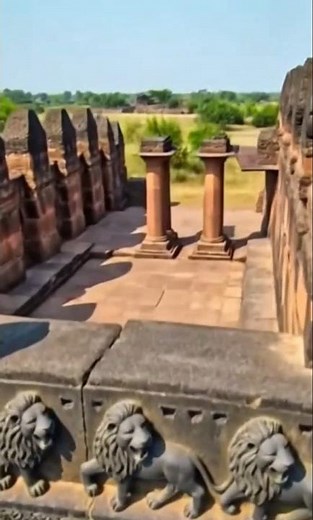 Warangal Fort : every stone echoes the glory of the Kakatiya Dynasty.