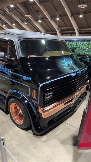 Live highlight! The world famous nightmare, custom van at the grand national truck show 2025