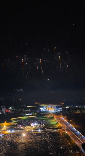 A gorgeous and colorful fireworks show.#Fireworks #Liuyang Fireworks # | Radiant Fireworks