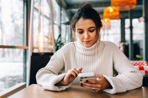 Are you 'phubbing'? Here's how to stop the rude behavior.