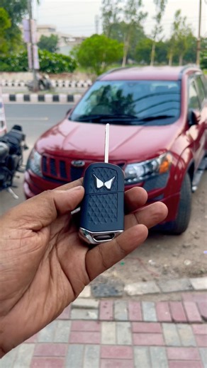 Xuv 500 key modify new Mahindra flip key 🤩🔑#xuv500 #keyprogramming # #mahindra #mahindrascorpio