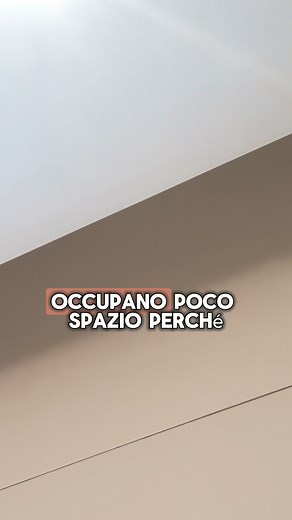 Un'elegante alternativa alla tenda con sistema ad onda? Quando la nicchia è poco sporgente, una soluzione molto raffinata per il tuo living è la tenda con sistema bacipiega: ✅ Occupa meno spazio rispetto all’onda ✅ Disciplinata come un'onda Ti aspettiamo in negozio per trovare insieme la soluzione perfetta per la tua casa! 📍Via Passanti 201, Scafati (SA) #tende #tendaggi #arredo #casa #artigianato #tendemoderne | Harem Novi Tendaggi