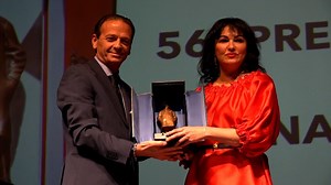 Il 56° Premio Puccini al soprano russa Anna Netrebko - NoiTV