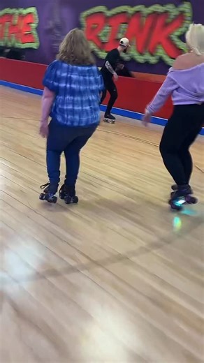 Turn off the lights, and we’ll glow!! Happy 56th birthday, @funkylilskater #silky I hope you’re having a day as amazing as you and you feel all of the love you’re always giving to others!!!! Love you sis!! So grateful for all of our fun trips and adventures together since Juicy introduced us. 💕🥰🙏 | Lacey Skates