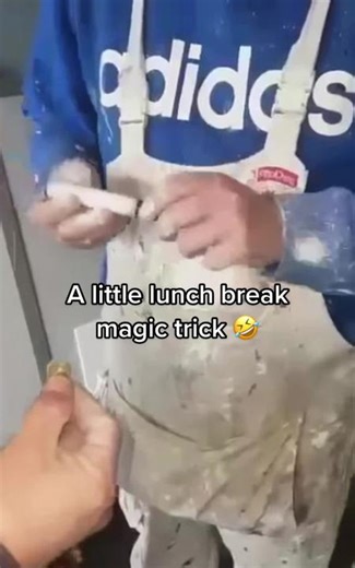 #unbelievable #magic #trick the #plasterer does for the #apprentice at the #building #site 🤣🤣🤣 #onthetools