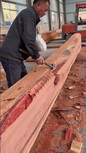 Construction of the roof beams for a log cabin! #carpenter #woodworking #asmr #diy