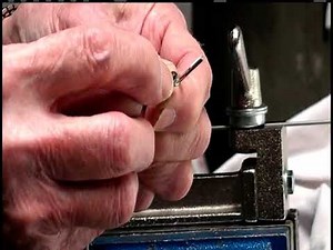 Hozan spoke threading machine head repair