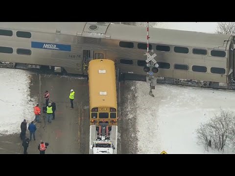 Train hits school bus in Orland Park