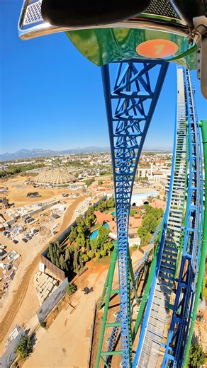 The TALLEST Loop in the WORLD! 😱 Easily one of the best roller coasters out there! 🇹🇷🎢 🎥: National Coasters® Coaster Name: Hyper Coaster • Park Name: #LandofLegends Theme Park • Fun Fact: Hyper Coaster holds the world record for the World’s Tallest Vertical Loop. It ties this record with the original, Flash, at Lewa Adventure in China! • Opening Date: Sometime in 2018 • Closing Date: Still in operation • Location: Antalya, #Antalya, #Turkey • Manufacturer: Mack Rides GmbH & Co KG (Installed
