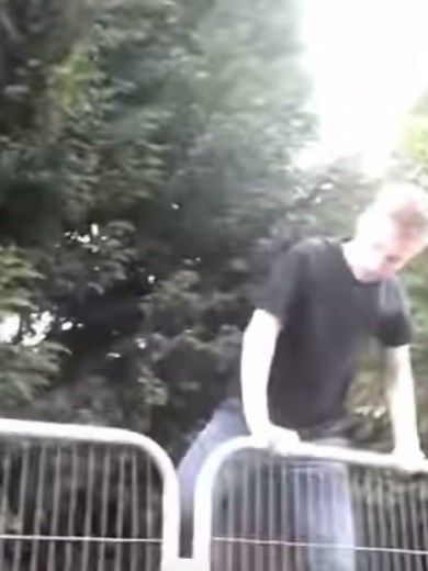 People who know 💀💀💀 #fanf #springtrap #irlspringtrap #ifyouknowyouknow #fivenightsatfreddy #therealspringtrap #fanfmovie #irl #inreallife #creepy #scary