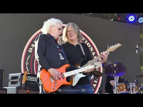 Andy Timmons & Paul Dean - Working For The Weekend - 5/4/25 Dallas International Guitar Festival