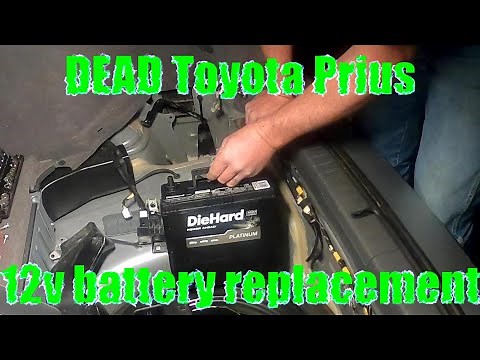 Toyota Prius 12 volt Engine Starting Battery Replacement