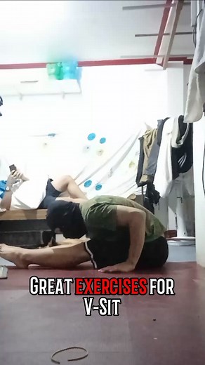 Mastering the V-Sit: A Calisthenics Tutorial