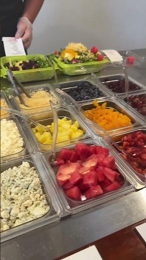 Salata Salad Kitchen