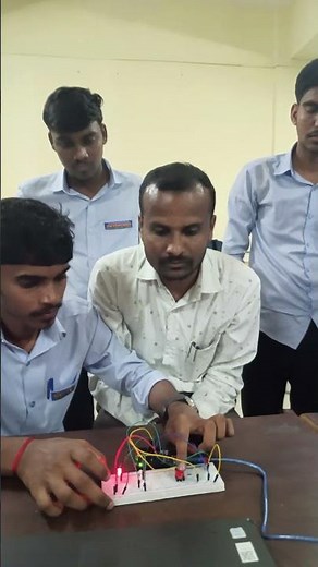 Push Button controlled LED using Arduino Uno R3 #shorts